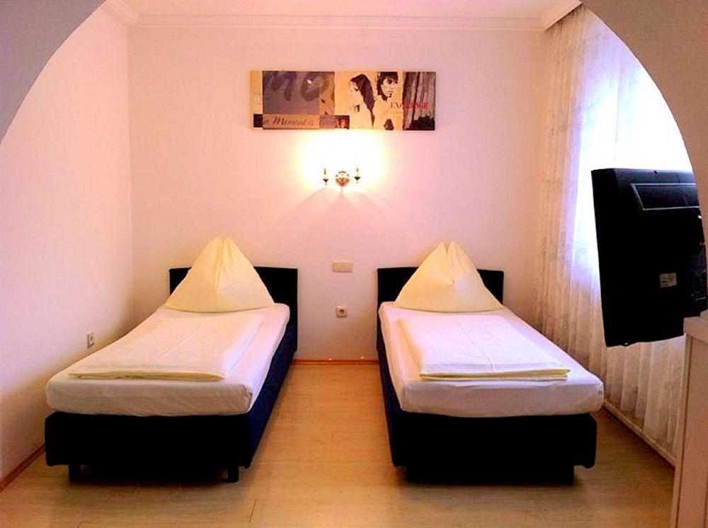 Hotel Drei Kreuz Salzburg Exterior foto